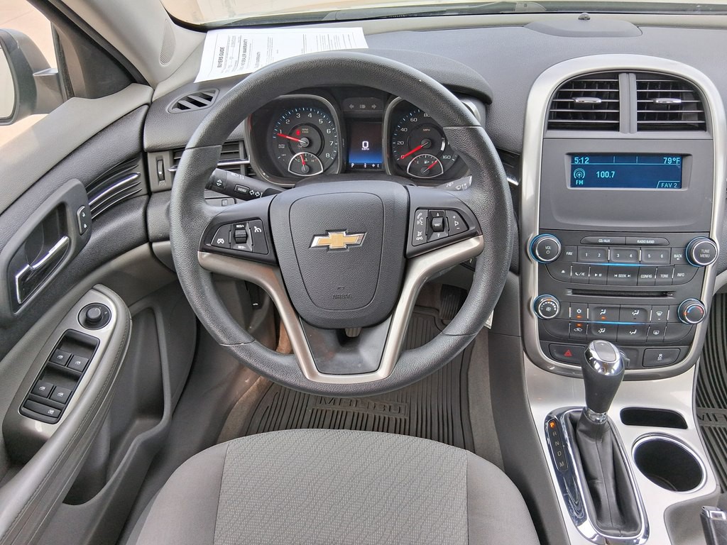 2015 Chevrolet Malibu Image 21