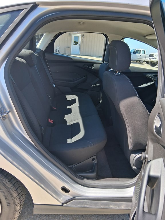 2016 Ford Focus Image 17