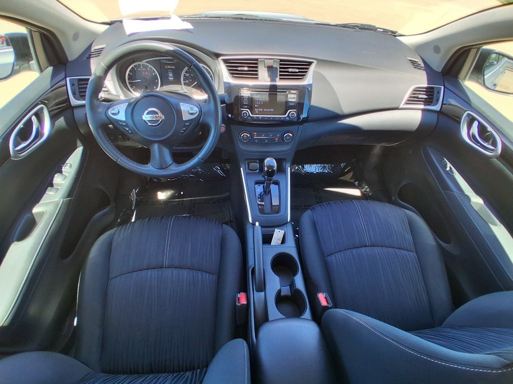 2017 Nissan Sentra Image 18