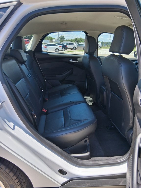 2015 Ford Focus Image 15