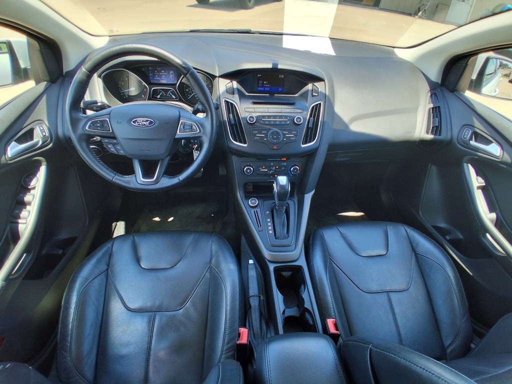 2015 Ford Focus Image 18
