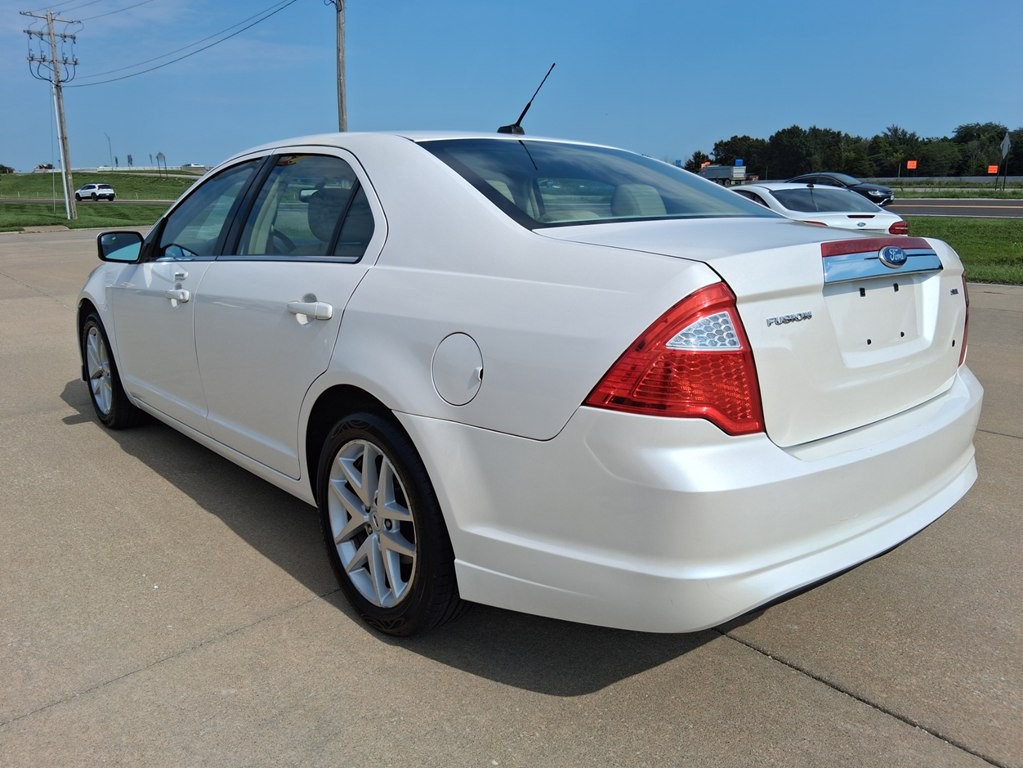 2012 Ford Fusion Image 3