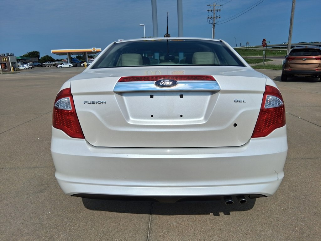 2012 Ford Fusion Image 4