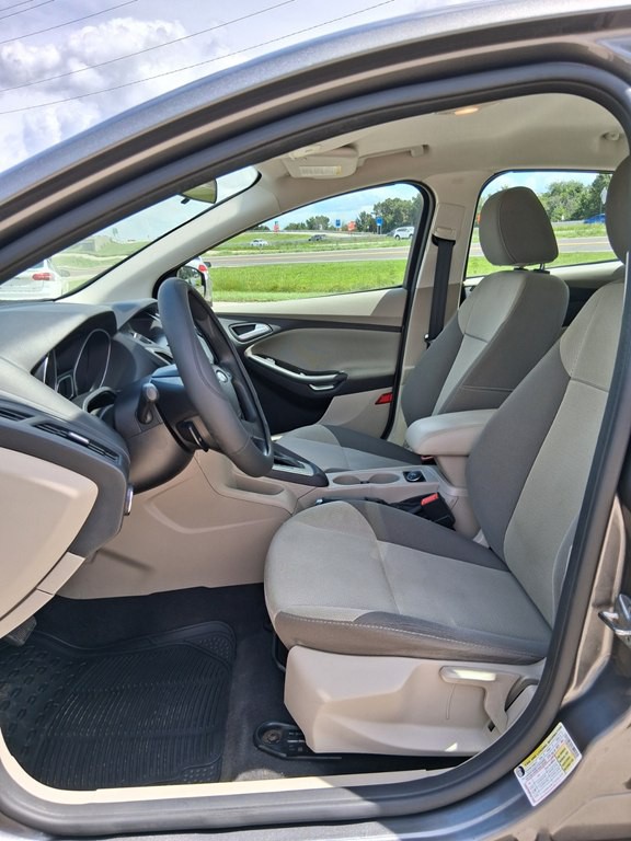 2014 Ford Focus Image 12