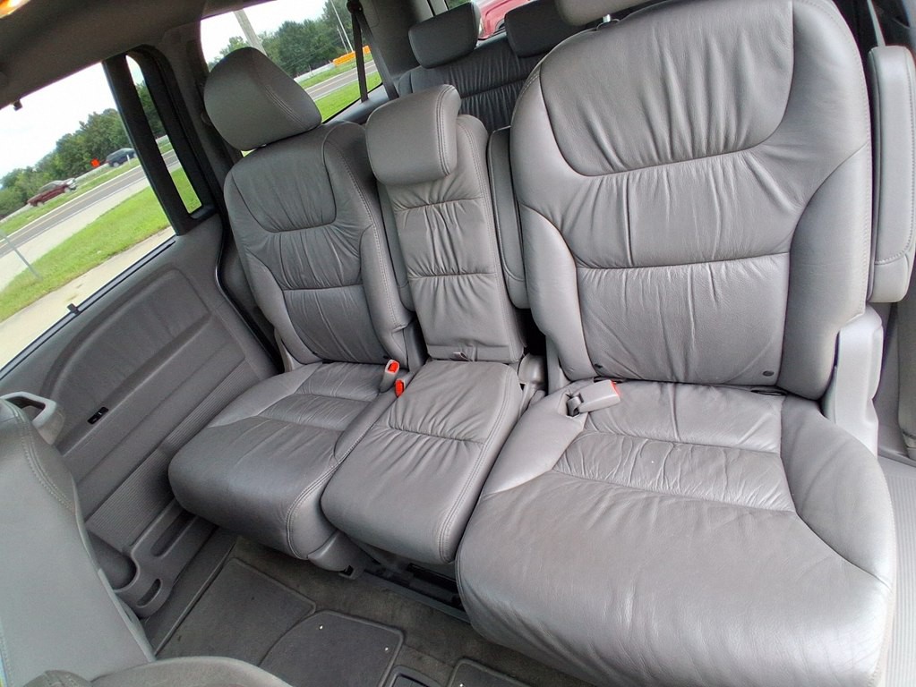 2010 Honda Odyssey Image 17
