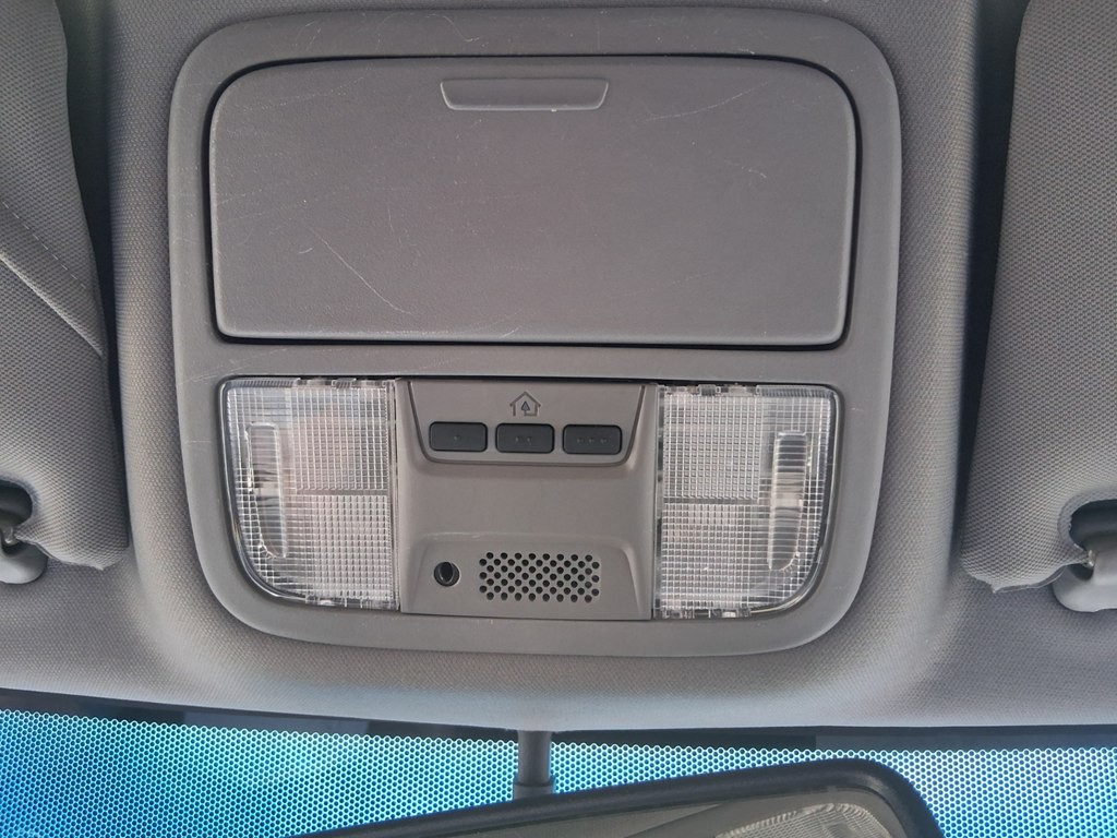2010 Honda Odyssey Image 25