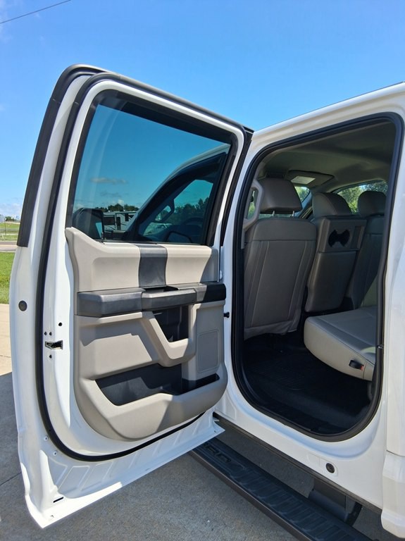 2021 Ford F-250 Image 13