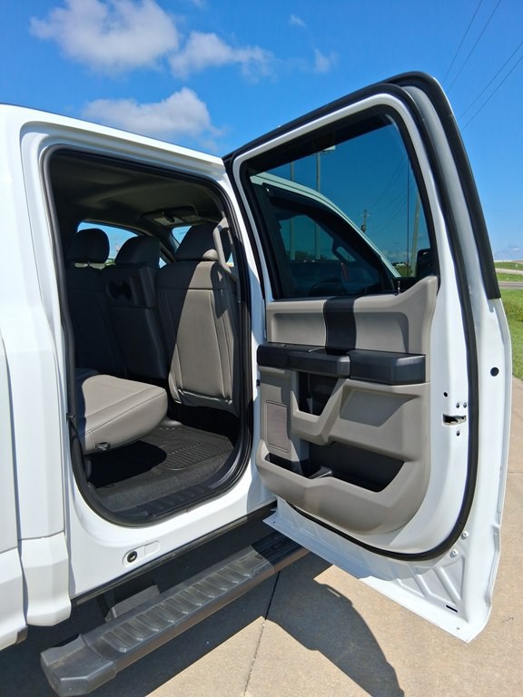 2021 Ford F-250 Image 15