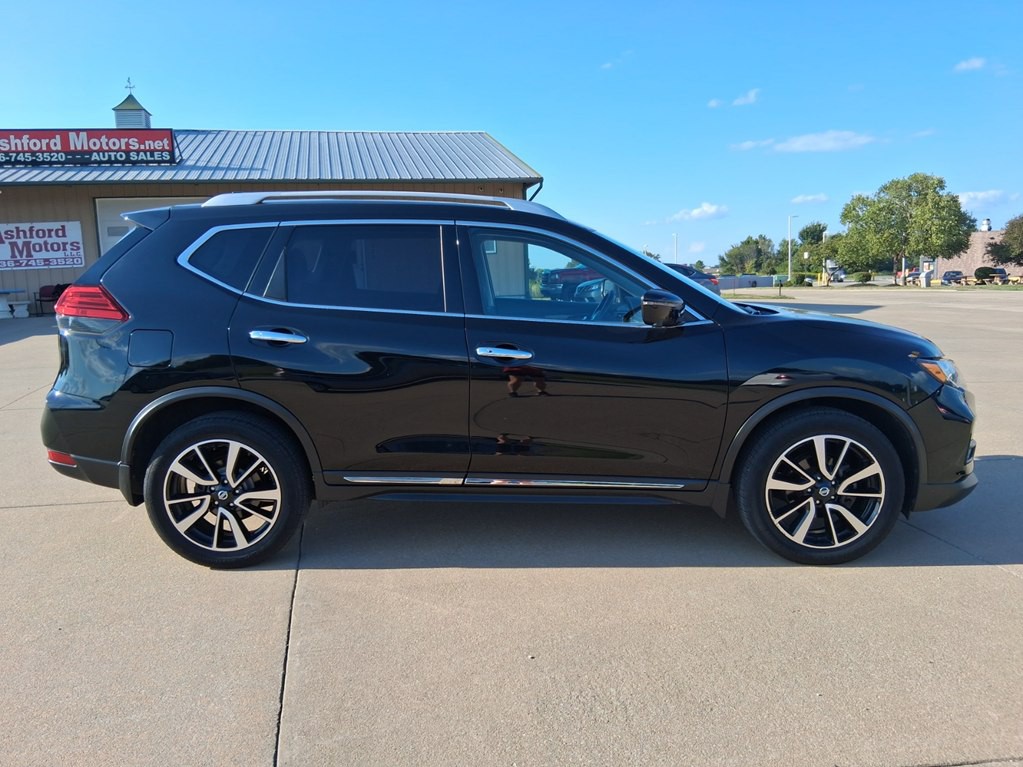 2017 Nissan Rogue Image 6