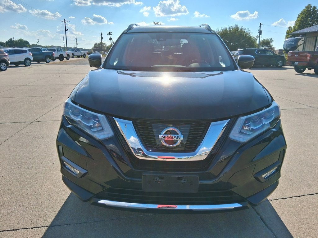 2017 Nissan Rogue Image 8
