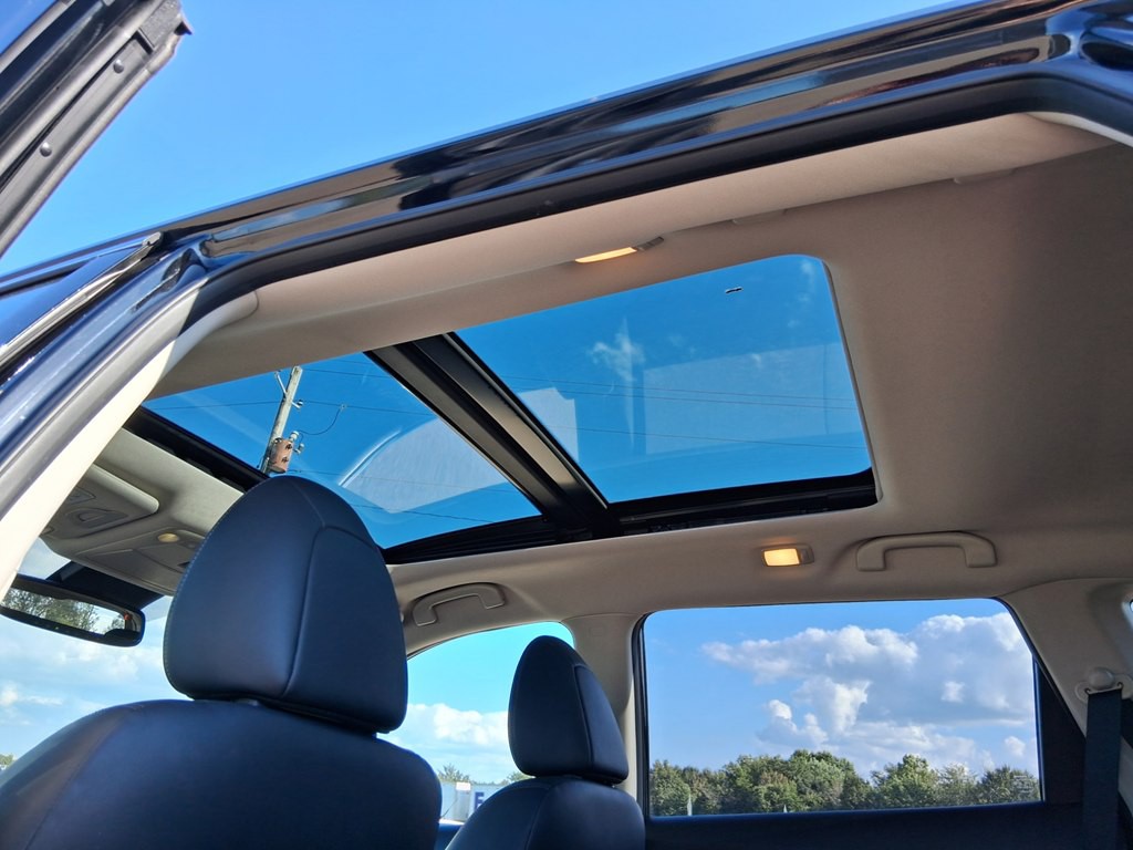 2017 Nissan Rogue Image 14