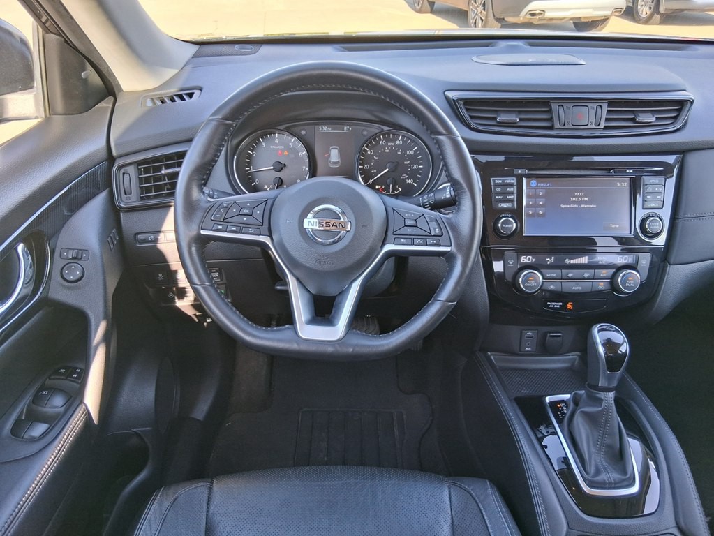 2017 Nissan Rogue Image 21