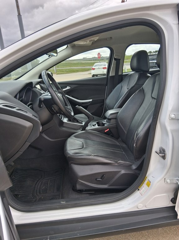 2013 Ford Focus Image 11
