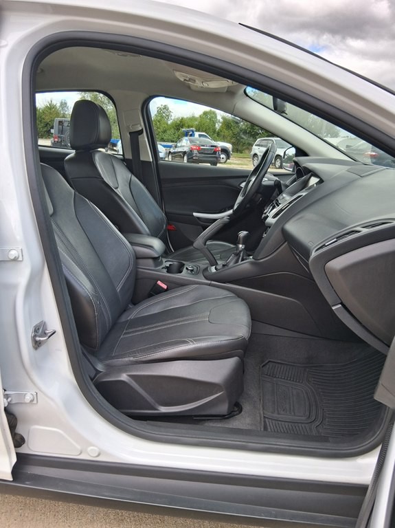 2013 Ford Focus Image 17