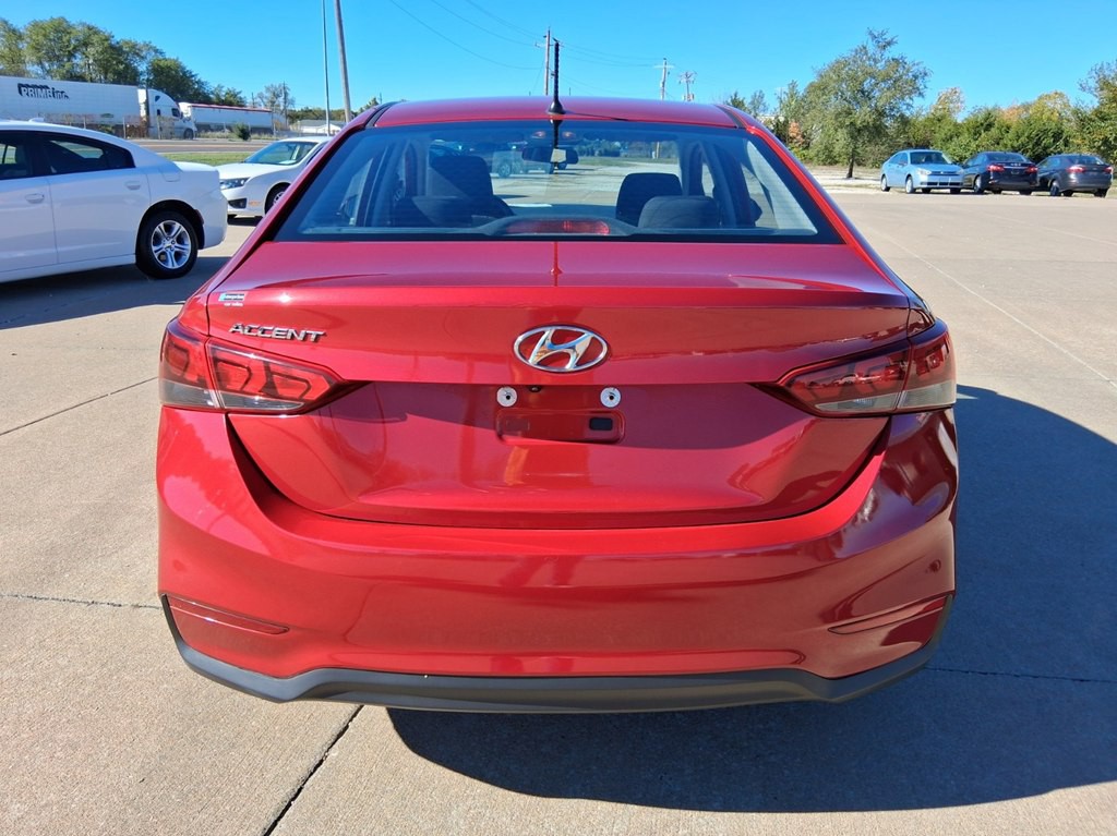 2019 Hyundai Accent Image 8