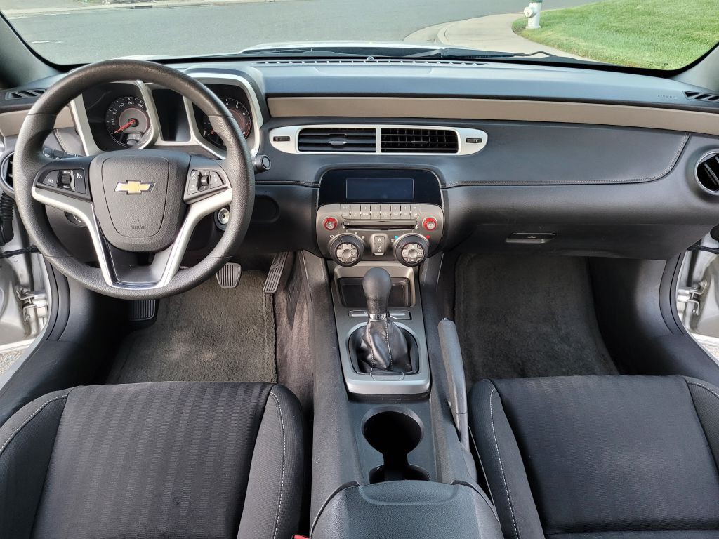 2015 Chevrolet Camaro Image 10