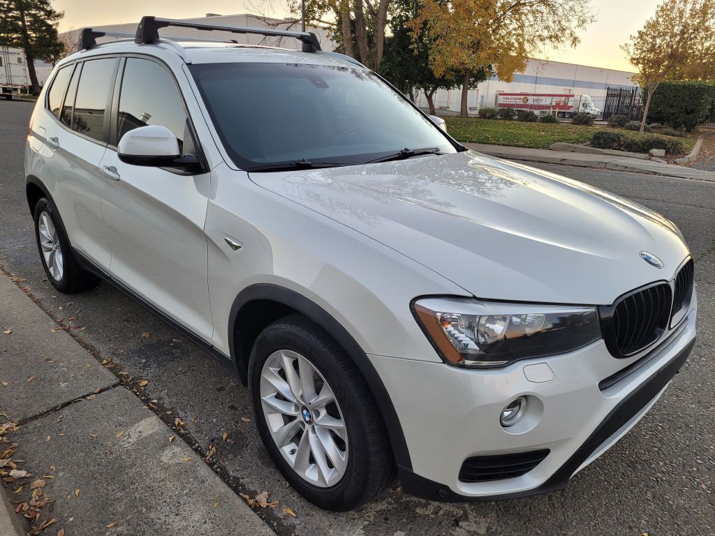 2016 BMW X3 Image 2