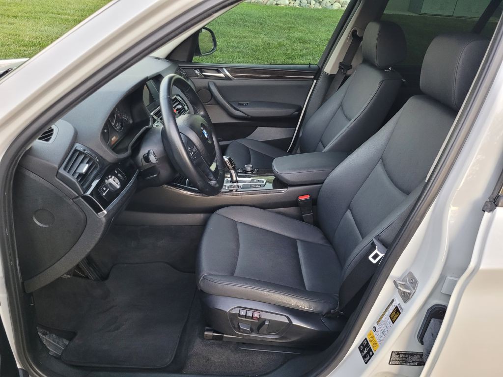 2016 BMW X3 Image 10