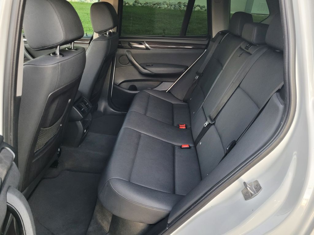 2016 BMW X3 Image 11