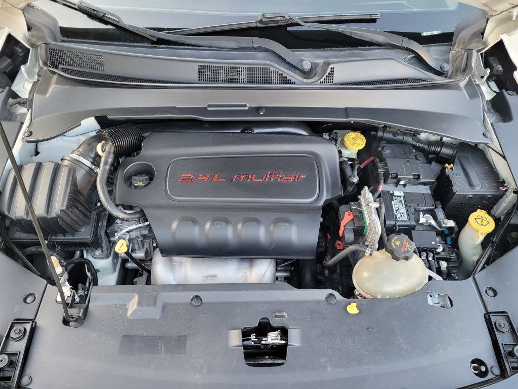 2017 Jeep Compass Image 18