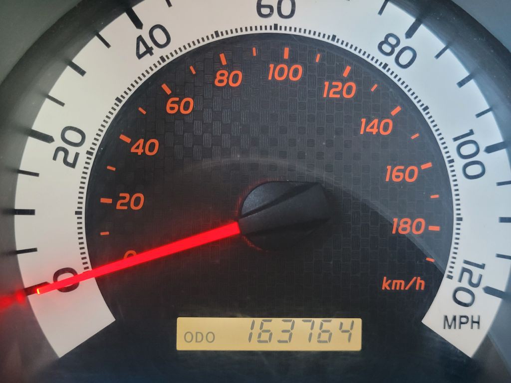 2015 Toyota Tacoma Image 22