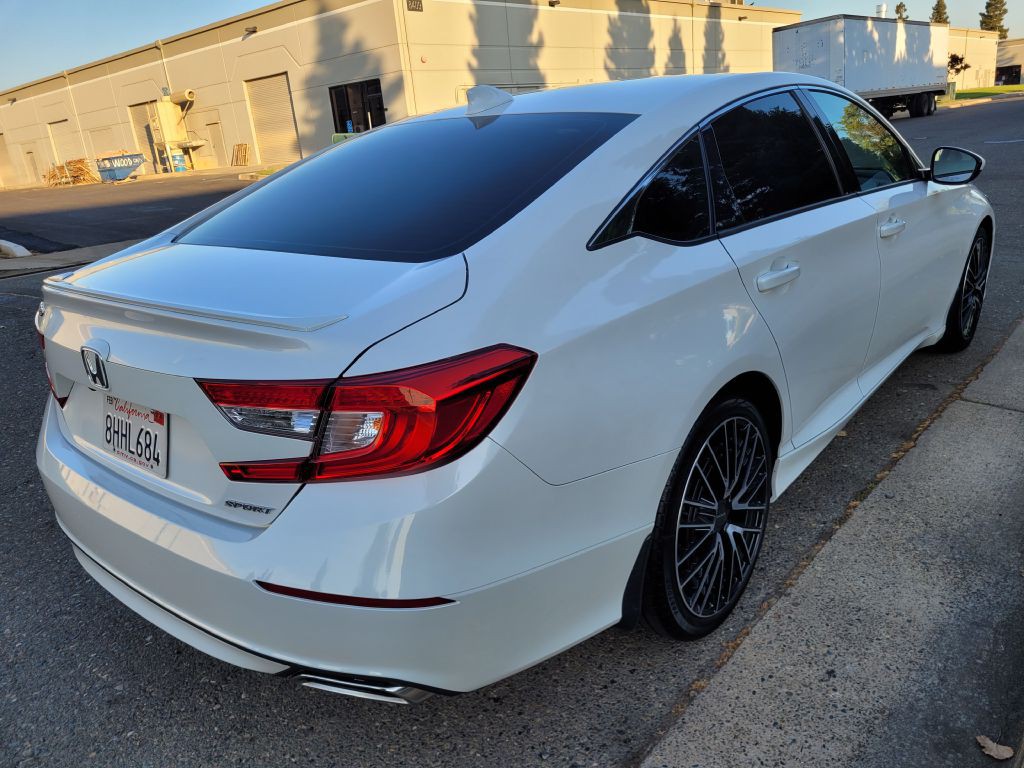 2019 Honda Accord Image 3