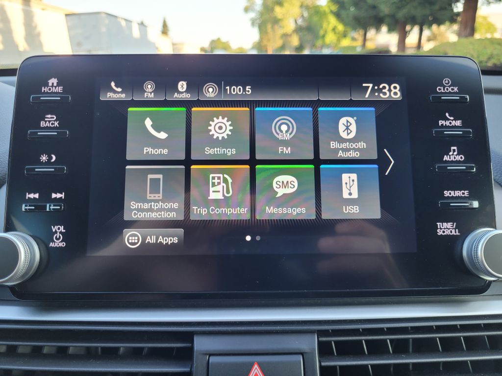 2019 Honda Accord Image 16