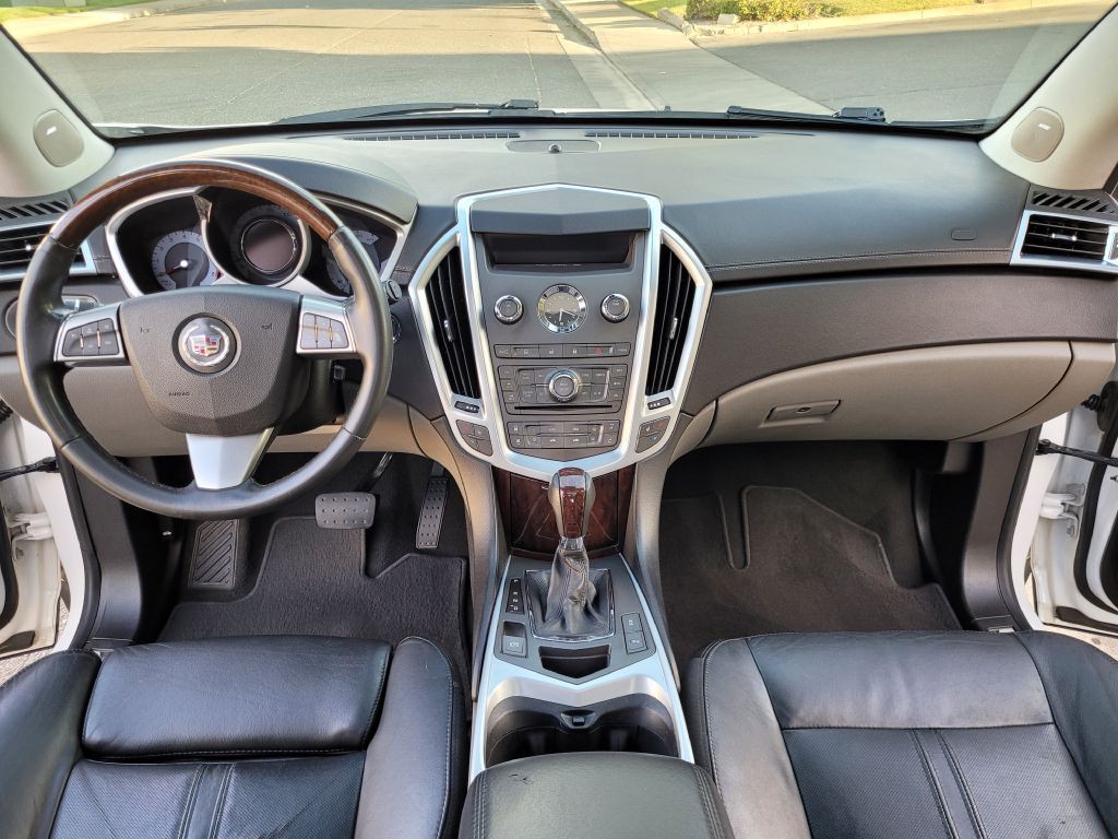 2010 Cadillac SRX Image 14