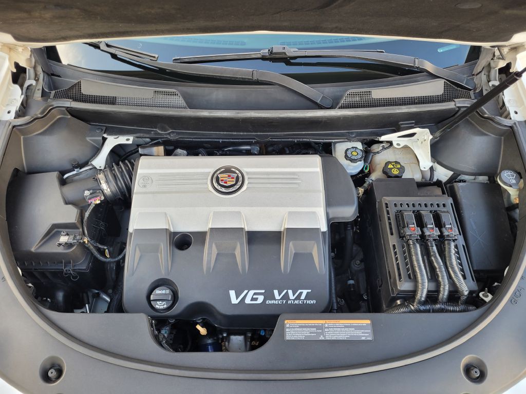 2010 Cadillac SRX Image 18