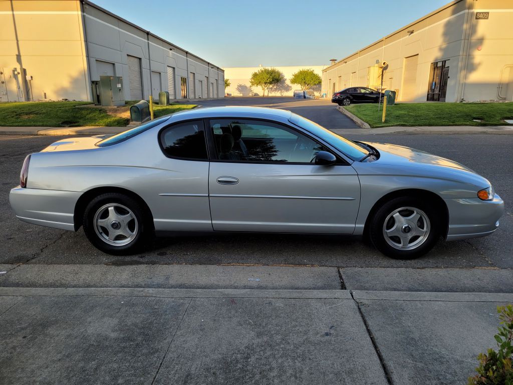 2004 Chevrolet Monte Carlo Image 4
