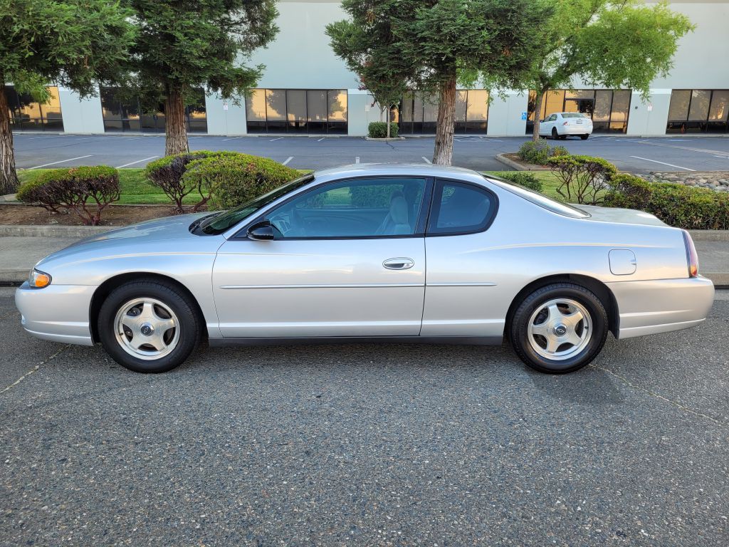 2004 Chevrolet Monte Carlo Image 8