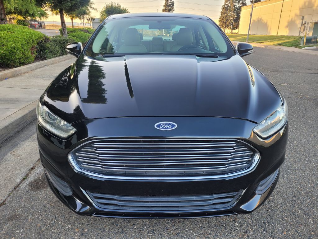 2013 Ford Fusion Image 2