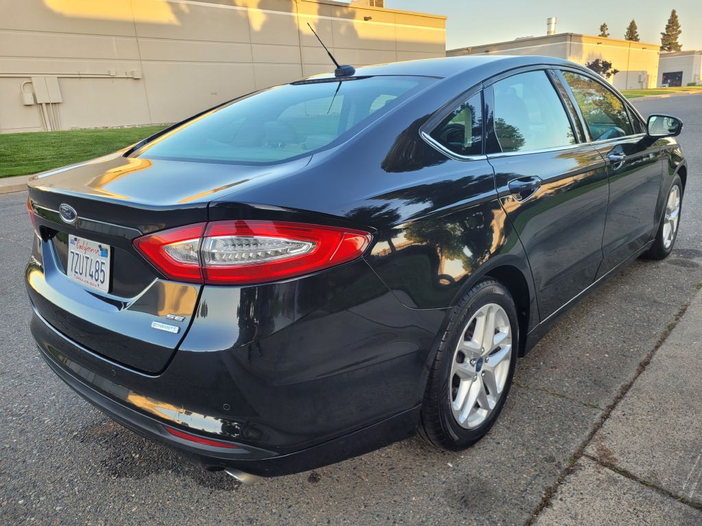 2013 Ford Fusion Image 4