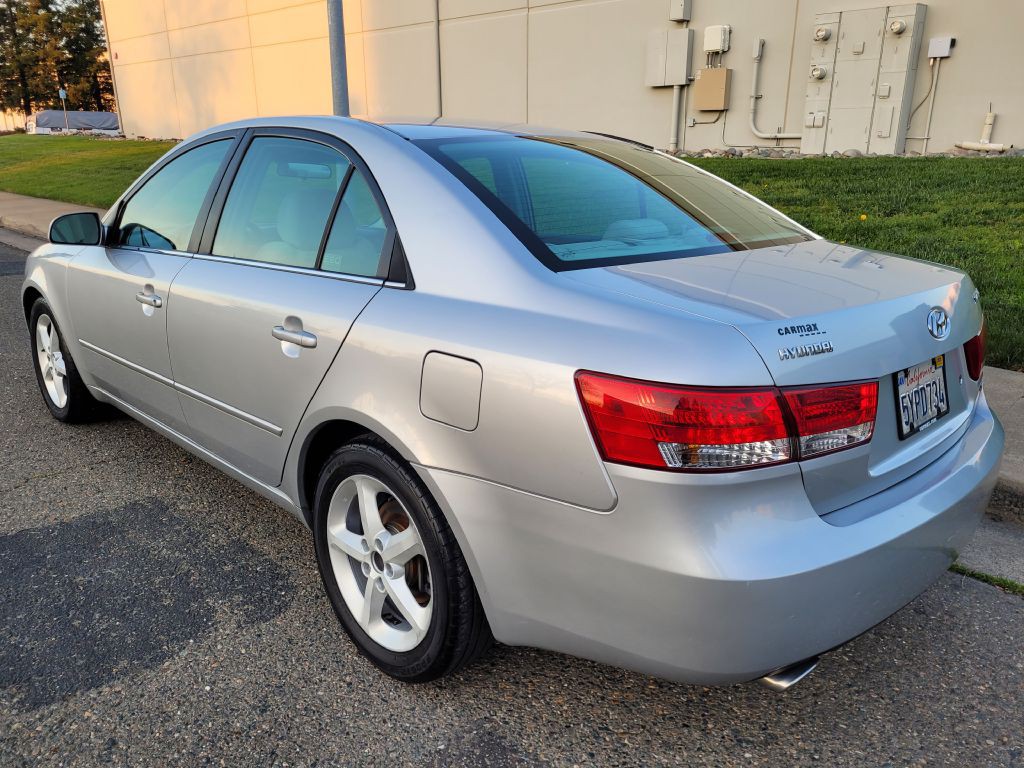 2007 Hyundai Sonata Image 4