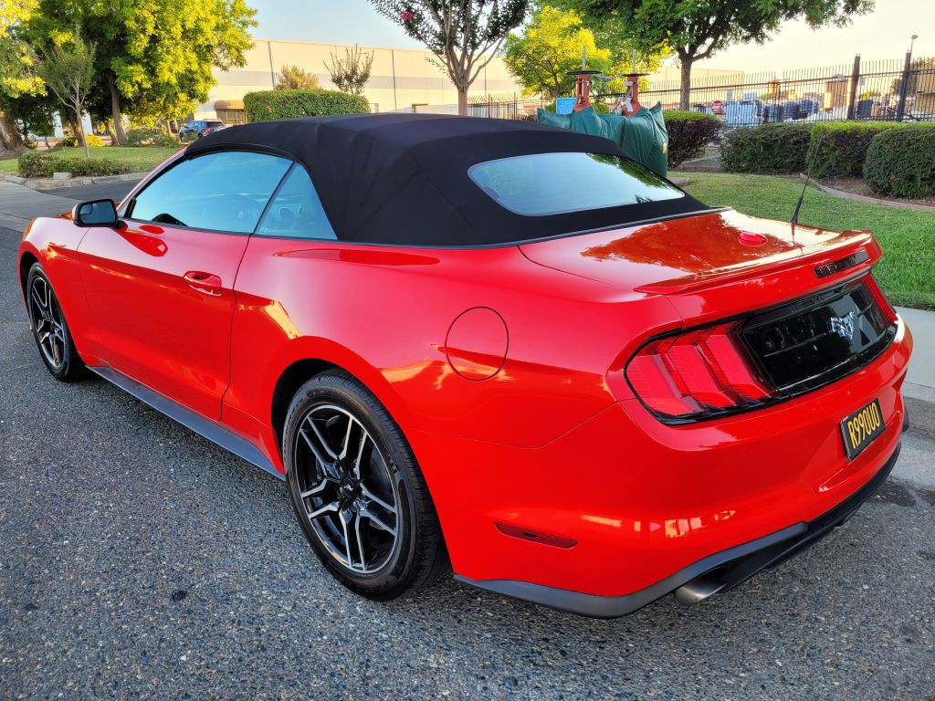 2018 Ford Mustang Image 9