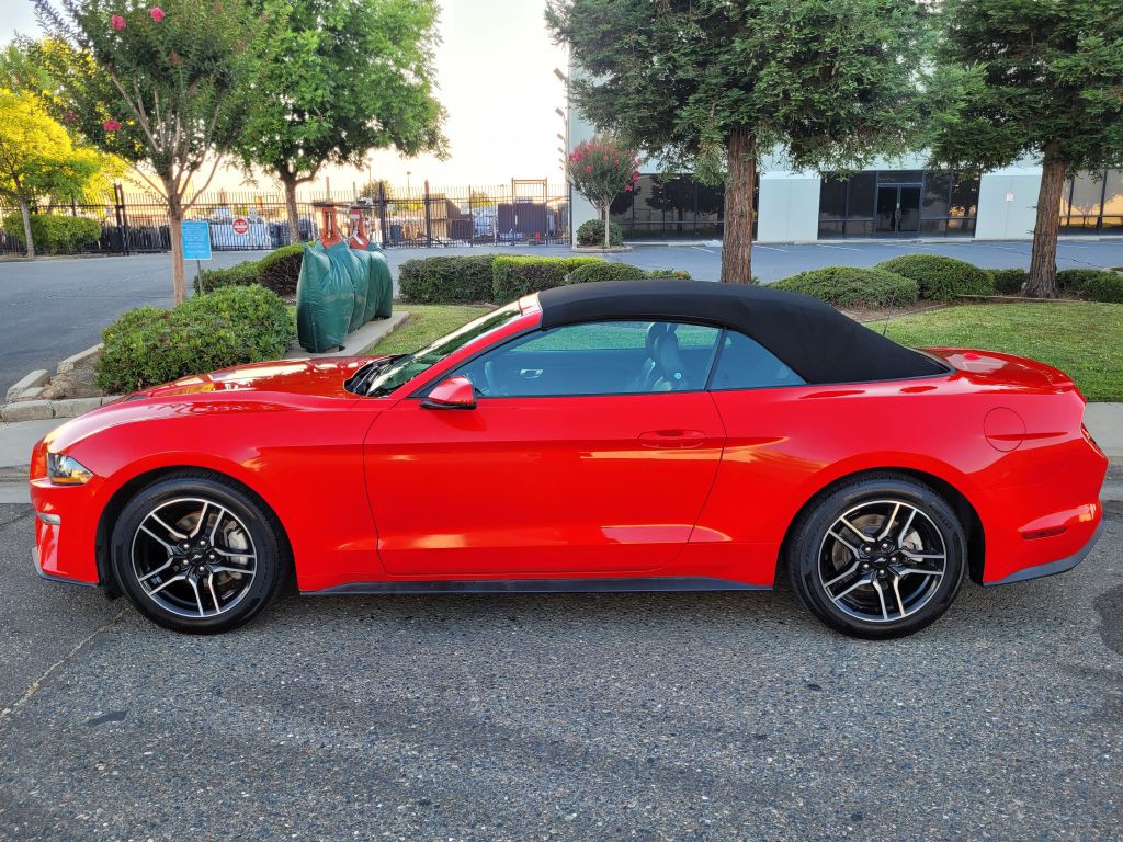 2018 Ford Mustang Image 10
