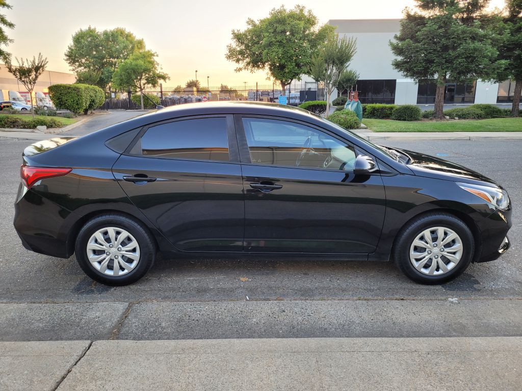 2018 Hyundai Accent Image 6