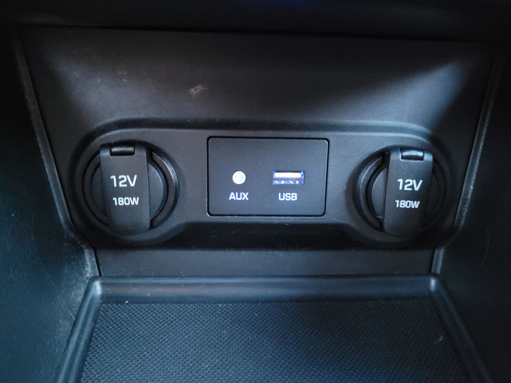 2018 Hyundai Accent Image 16