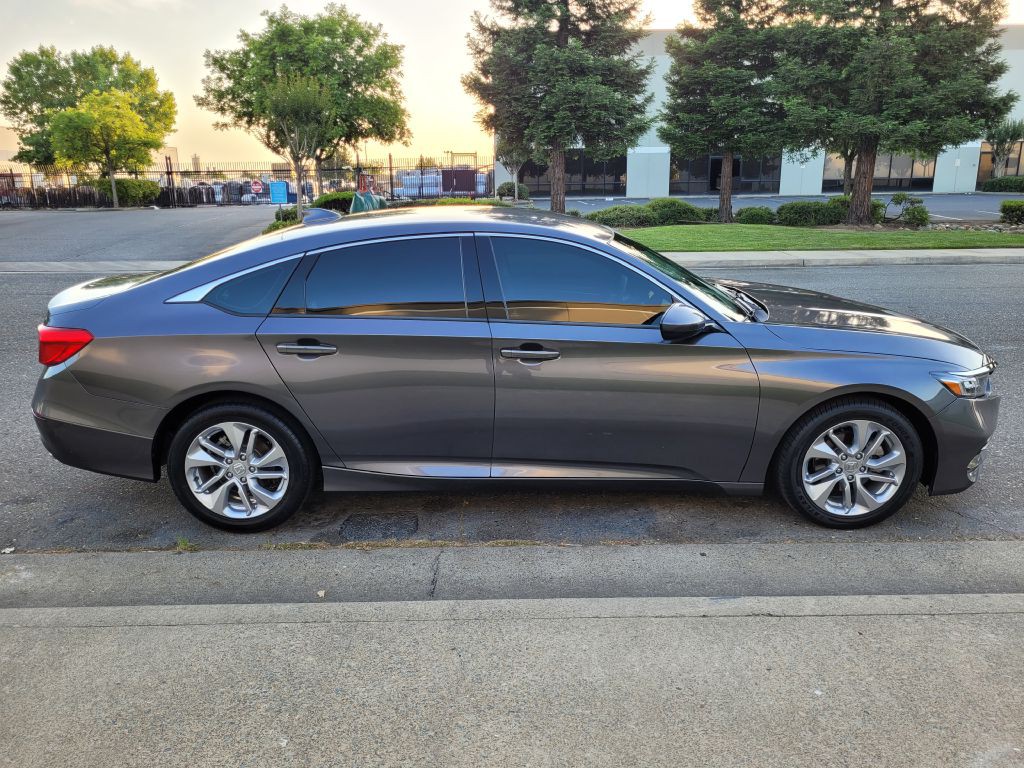 2018 Honda Accord Image 6