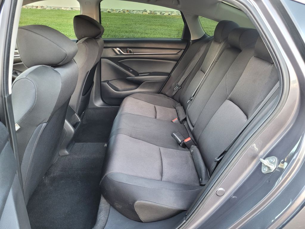 2018 Honda Accord Image 9