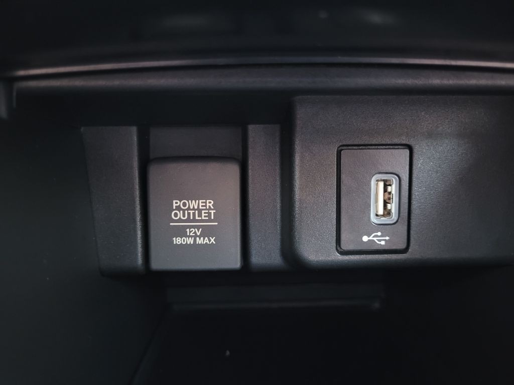 2018 Honda Accord Image 16