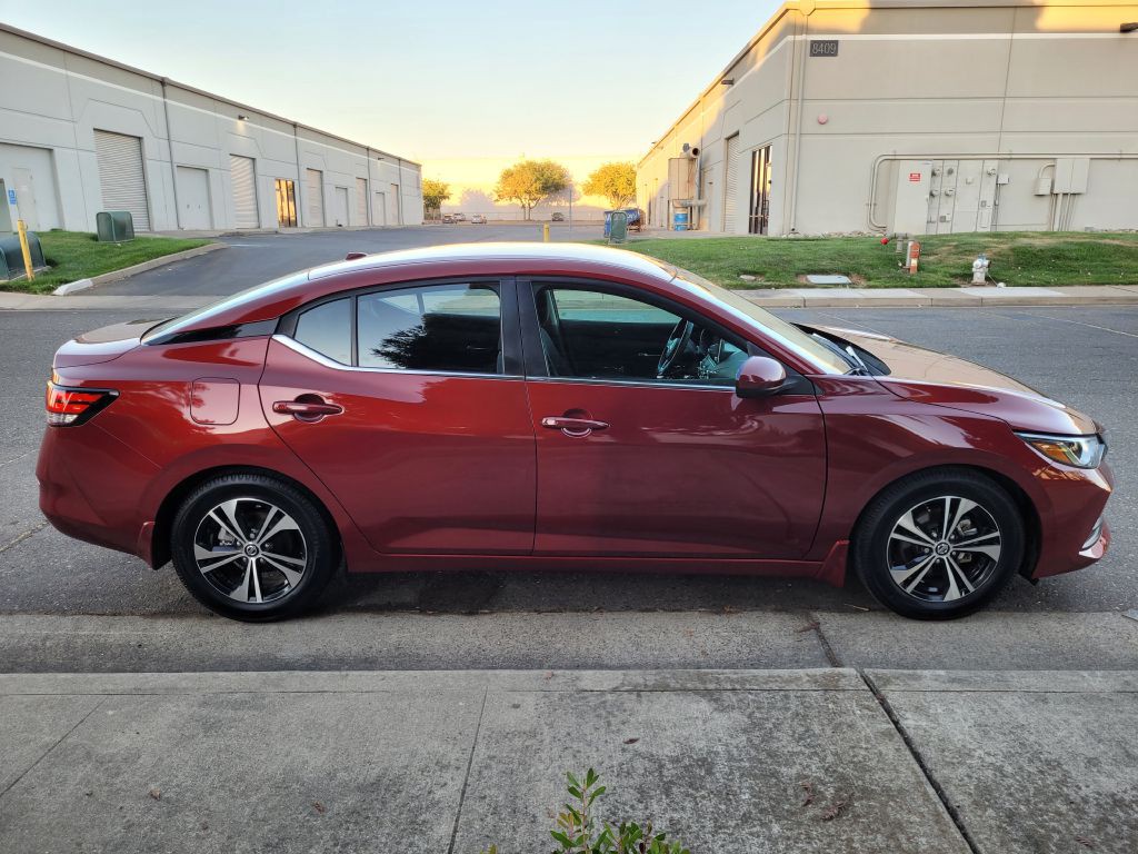 2021 Nissan Sentra Image 4