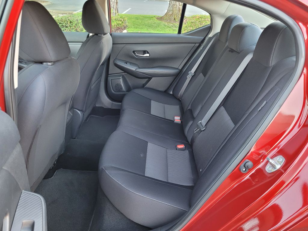 2021 Nissan Sentra Image 11