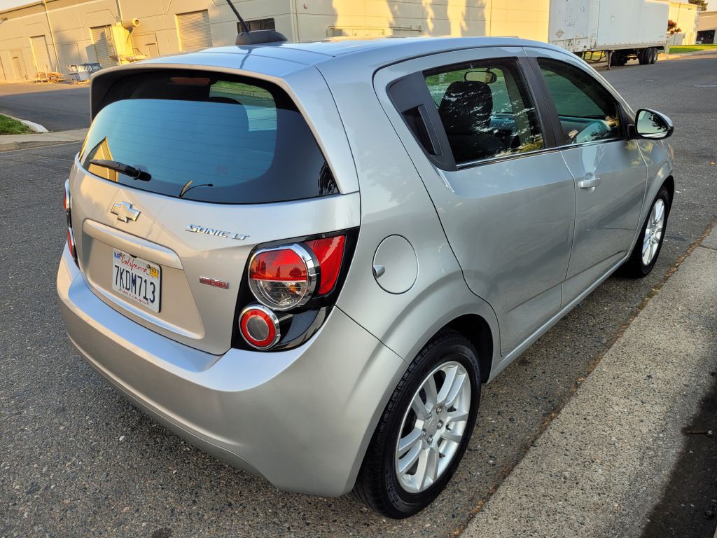 2015 Chevrolet Sonic Image 5