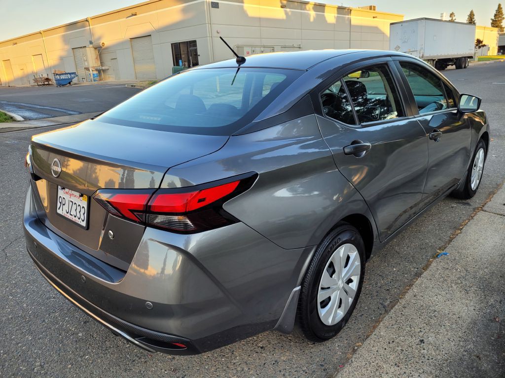 2024 Nissan Versa Image 4