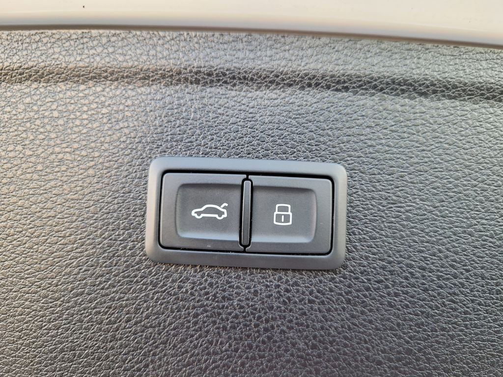 2019 Audi Q5 Image 13