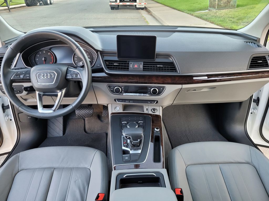 2019 Audi Q5 Image 14