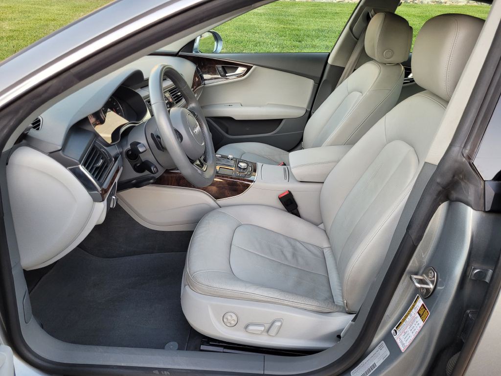 2012 Audi A7 Image 10