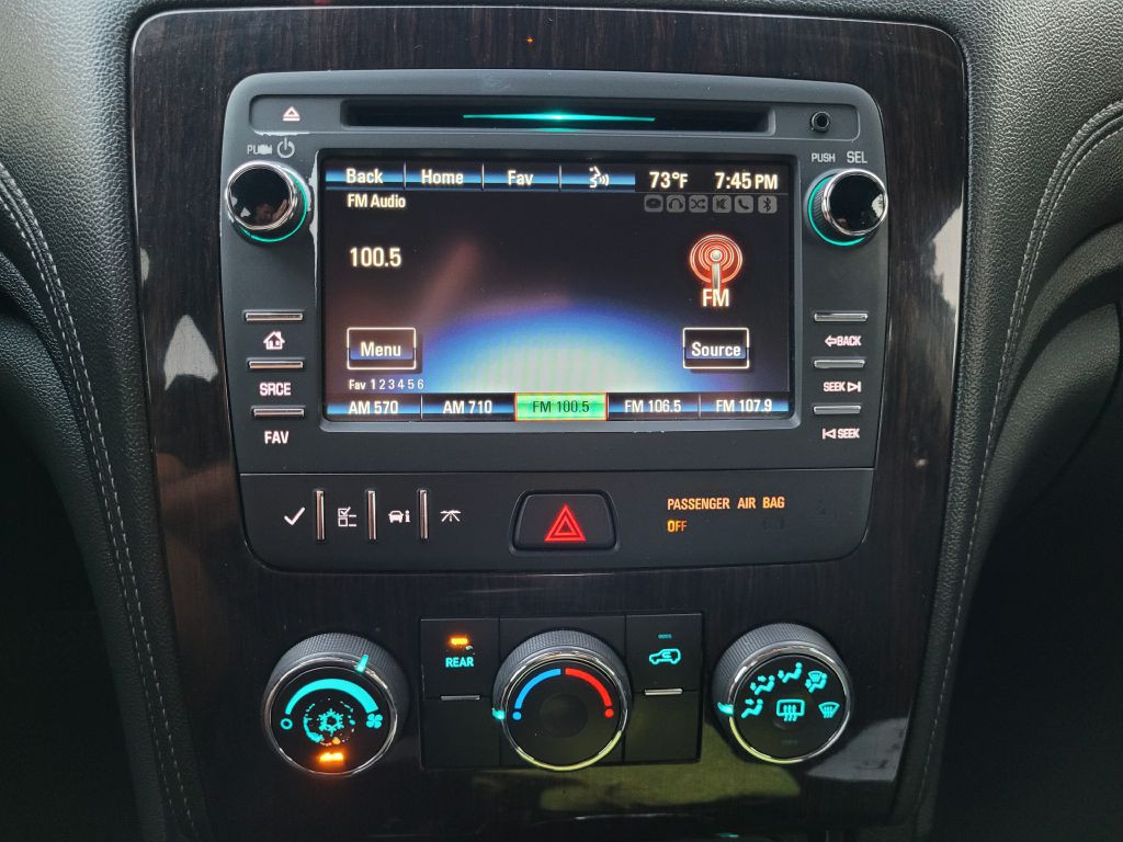 2016 Chevrolet Traverse Image 17