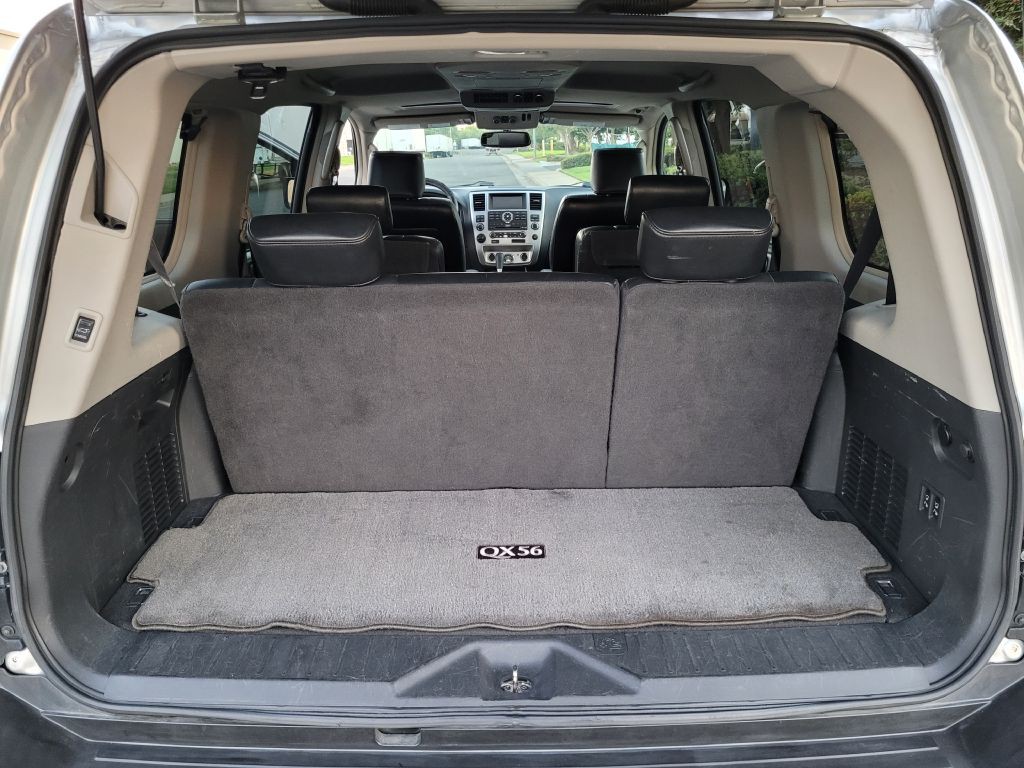 2010 INFINITI QX56 Image 15